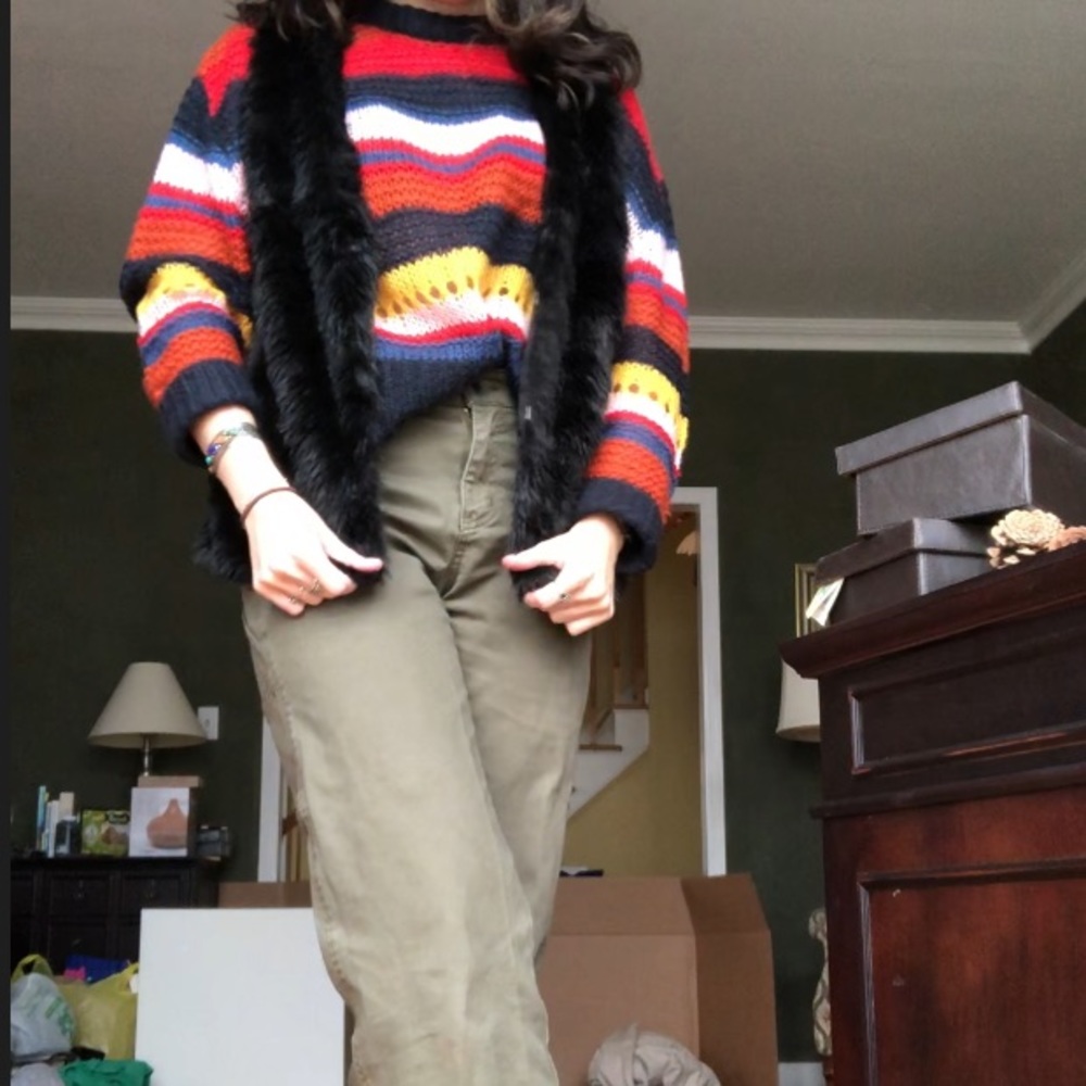 Love Tree Fur Vest ***NEEDS TO GO